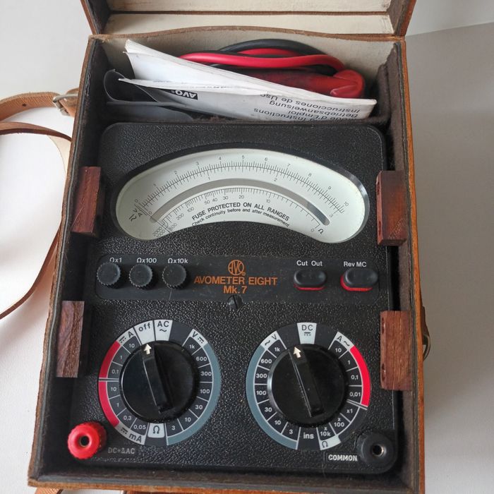 Multimetr analogowy Avometer model 8 Mk.7