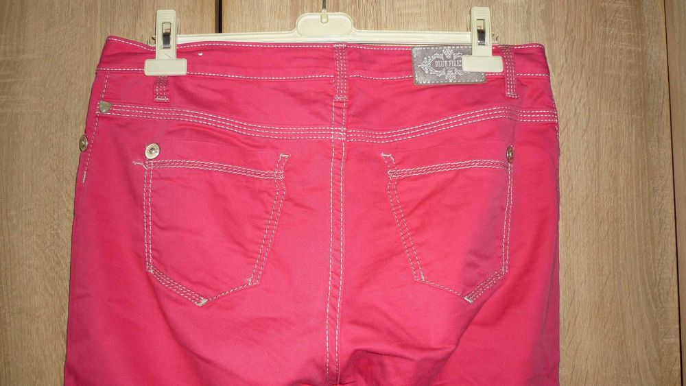 Blue Fire- damskie spodnie jeansowe r; 42