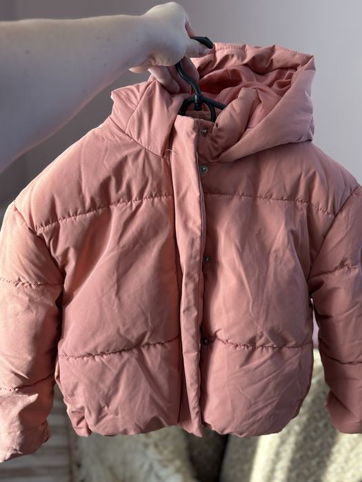 Курточка для дівчинки 110 см