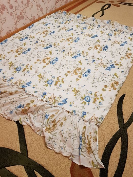 Продам покрывало на 2 хспальную кровать