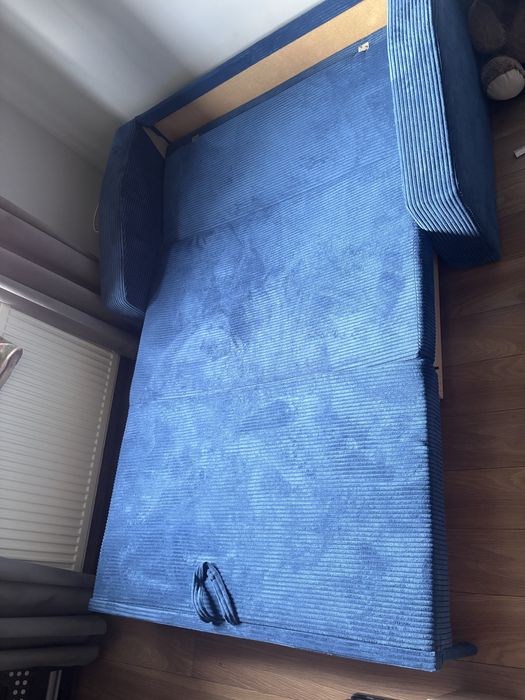 Granatowa sofa, stan bardzo dobry