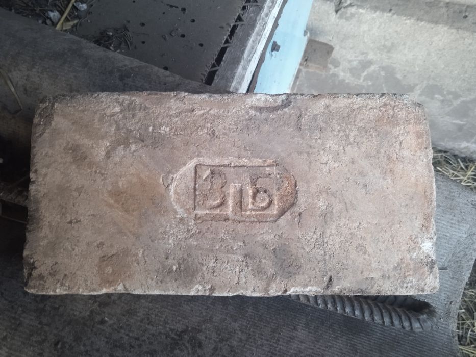 Продам добру цеглу