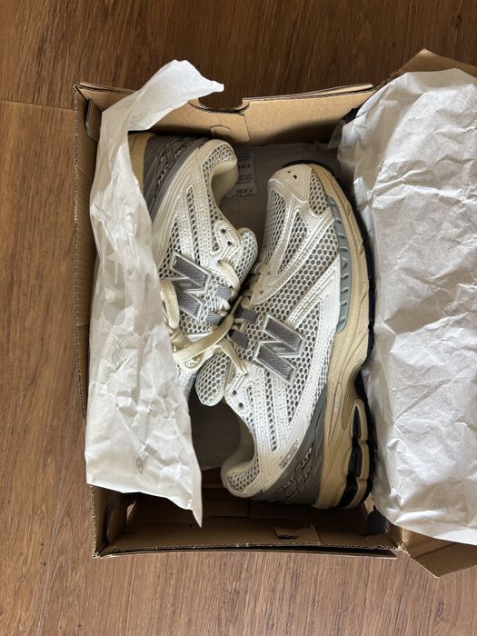 New Balance 1906R White Grey Cream n42