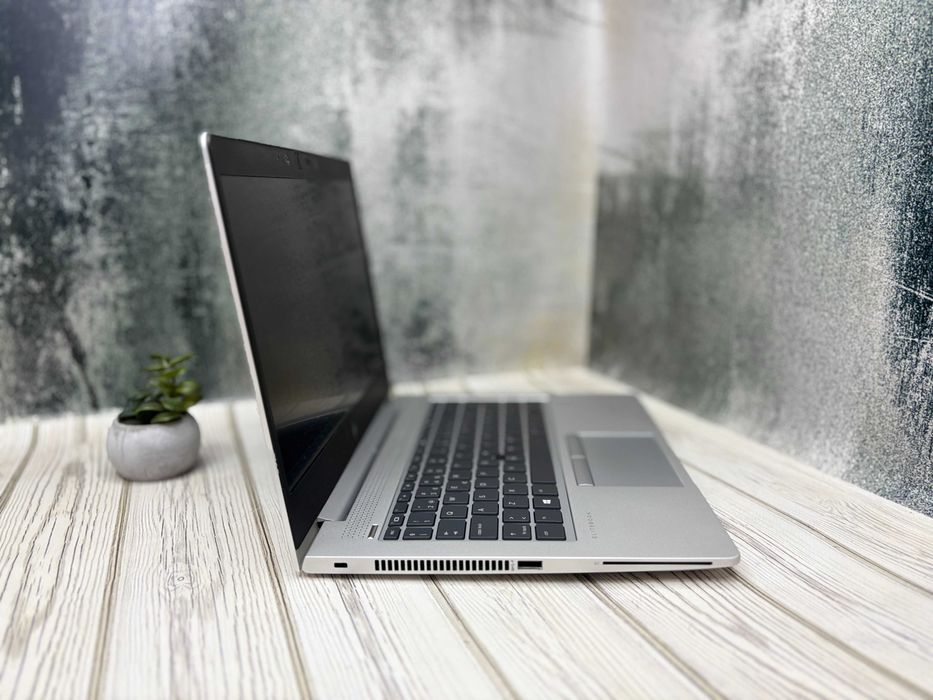 Ноутбук HP EliteBook 735 G5 Full HD|Ryzen 3 PRO|RAM 8 GB|SSD 256|13.3"