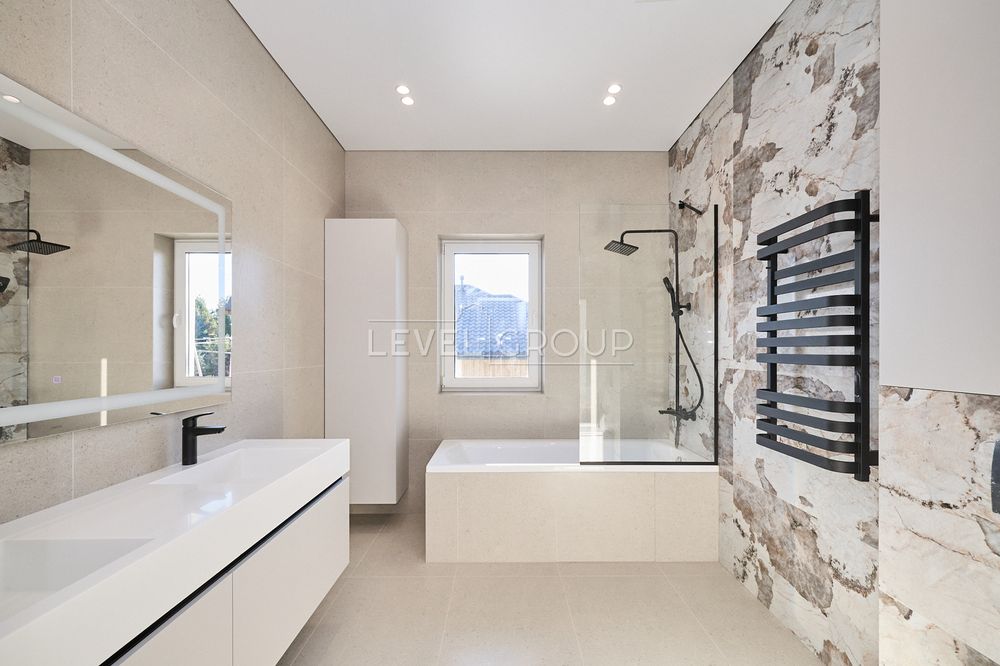 Продається будинок з сучасним ремонтом, 230 м2, Лісники