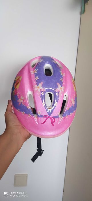 Vende-se capacete barbie