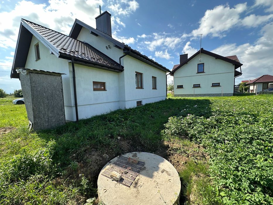 Продаж будинку с.Керниця