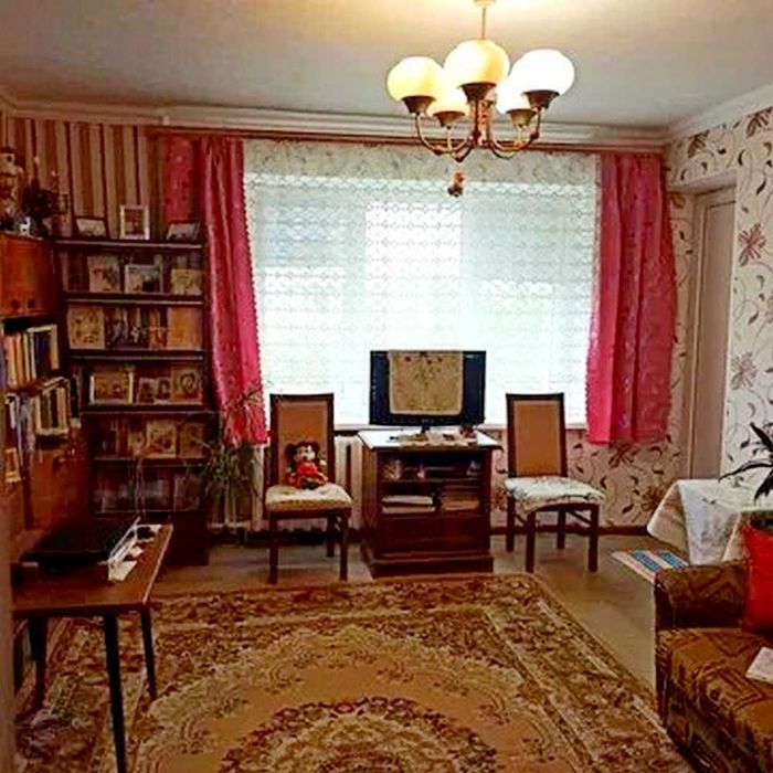 Продам 2к.квартиру на Тополе. БЕЗ КОМИссии