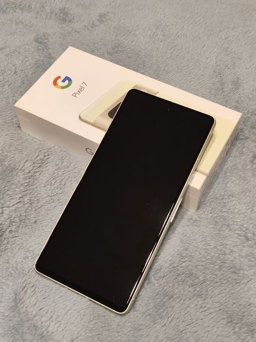 Pixel 7 256 GB Limegrass super stan, komplet + dwa etui, gwarancja