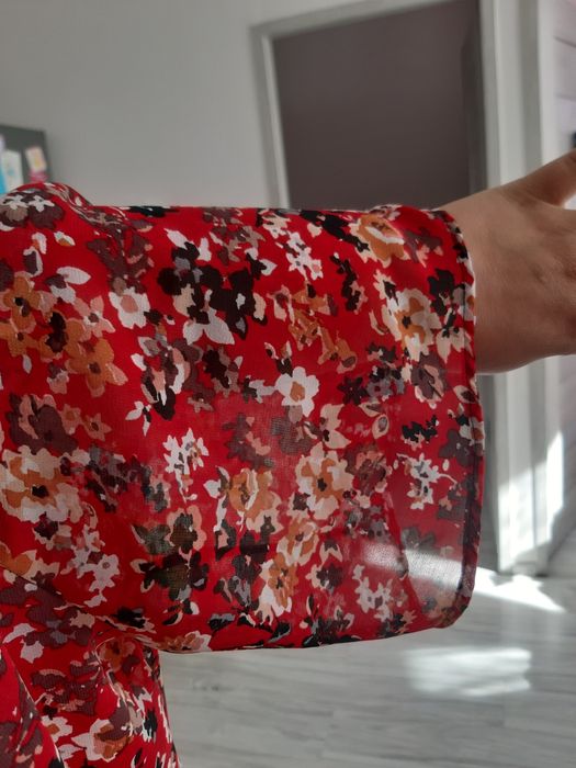 Czerwona sukienka rozmiar 40/42