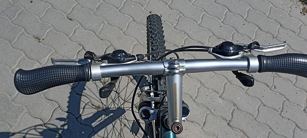 Велосипед гірський 18"