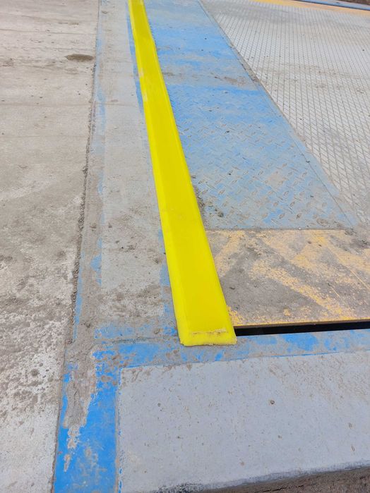 Uszczelka Do Wagi Samochodowej Typ "T" 3mb Uszczelka Wagi Najazdowej