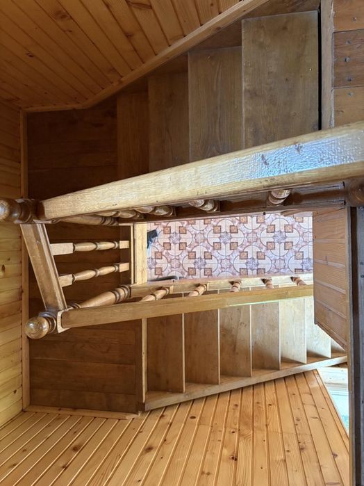 Продаж будинку з ремонтом та меблями в м.Золочів