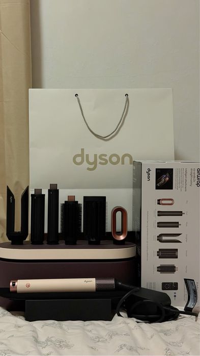 Dyson novo ………….