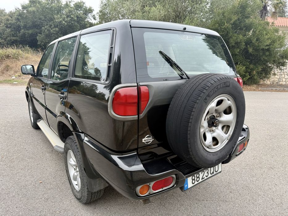 Nissan Terrano II 2.7 TD | 7 Lugares | 2000