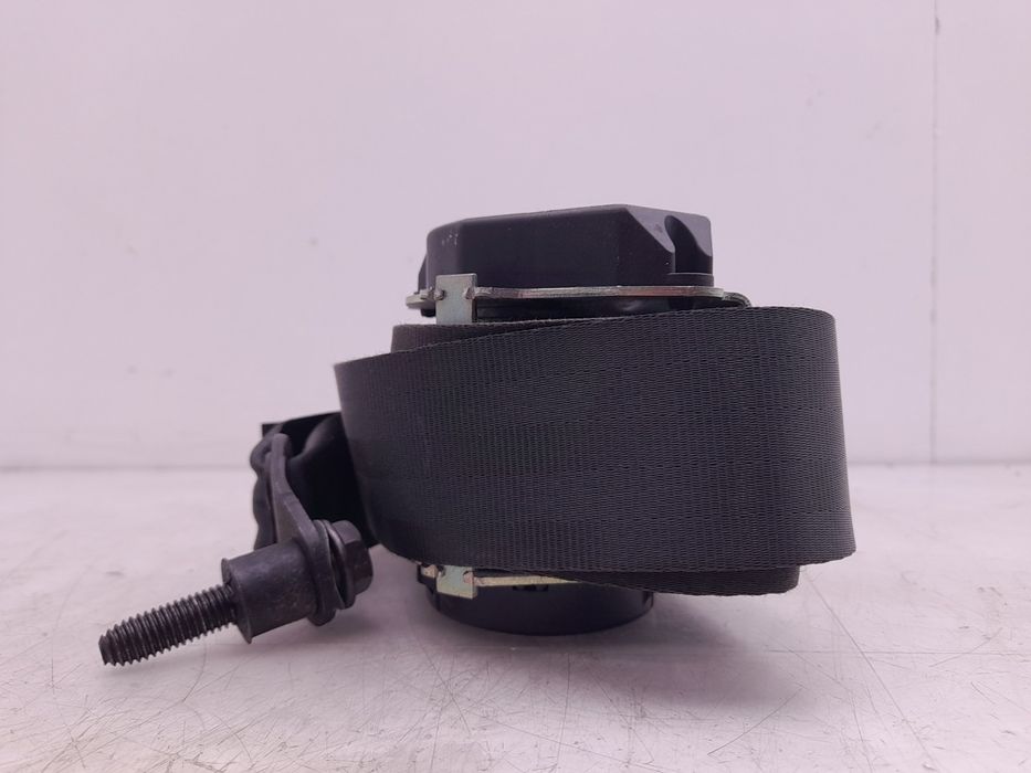 Pré-tensor cinto frente esquerdo DACIA Logan MCV II (7S_)