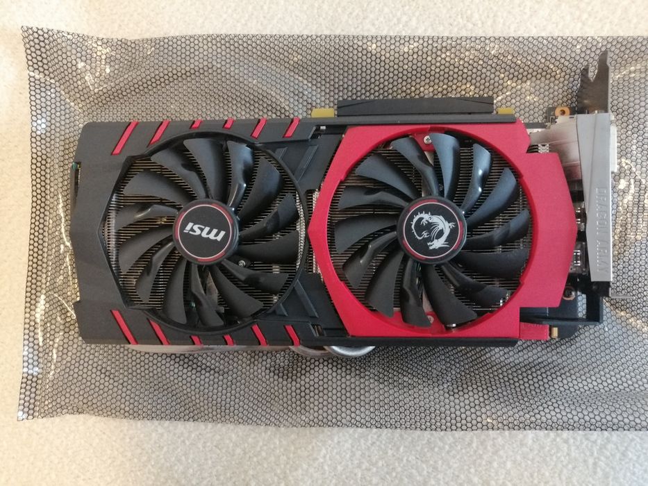 Placa gráfica MSI GTX 980 GAMING 4G