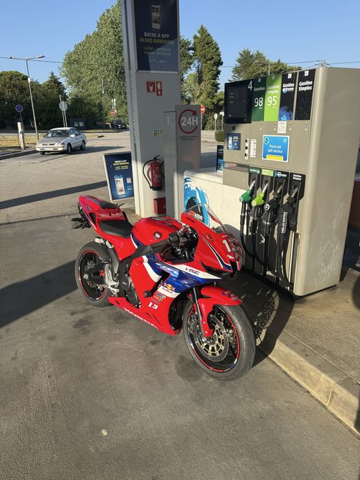 Honda cbr600rr 2024