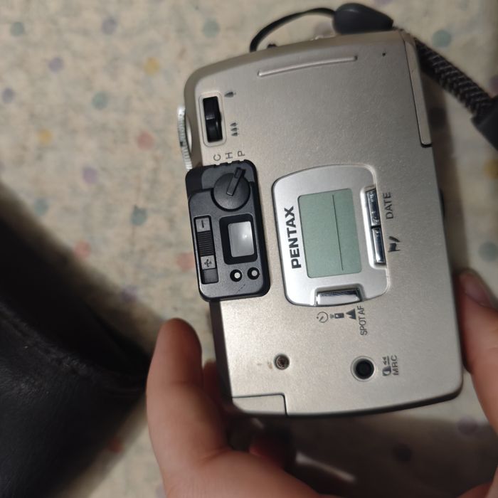 Camera64298645072770122