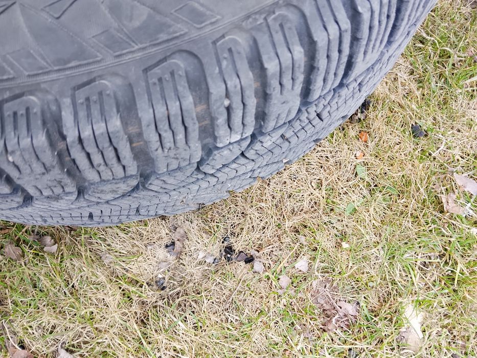 Felgi z oponami Pirelli