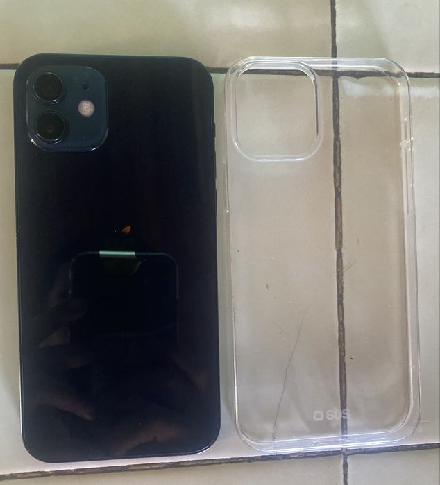 Iphone 12.  128Gb. Bateria 95%