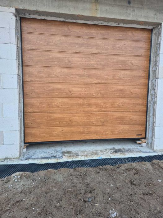 Brama segmentowa Wiśniowski Automatyczna 260 x 220