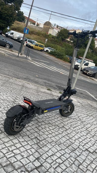 trotinete modelo iENYRID S1