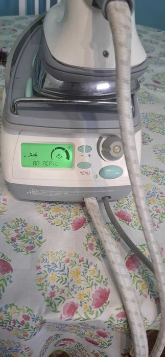 Steam Iron with Boiler64409556918531123