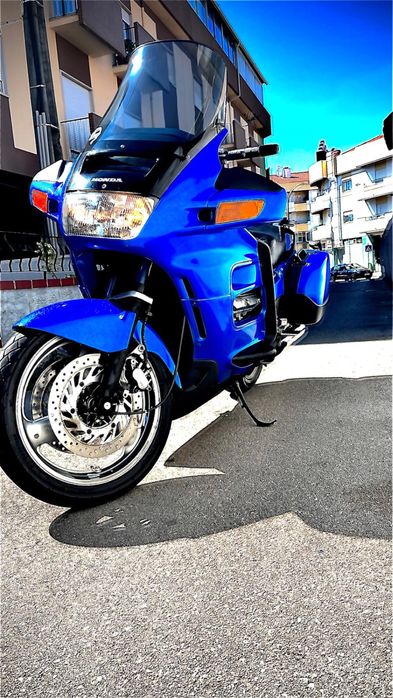 Honda pan european 1100