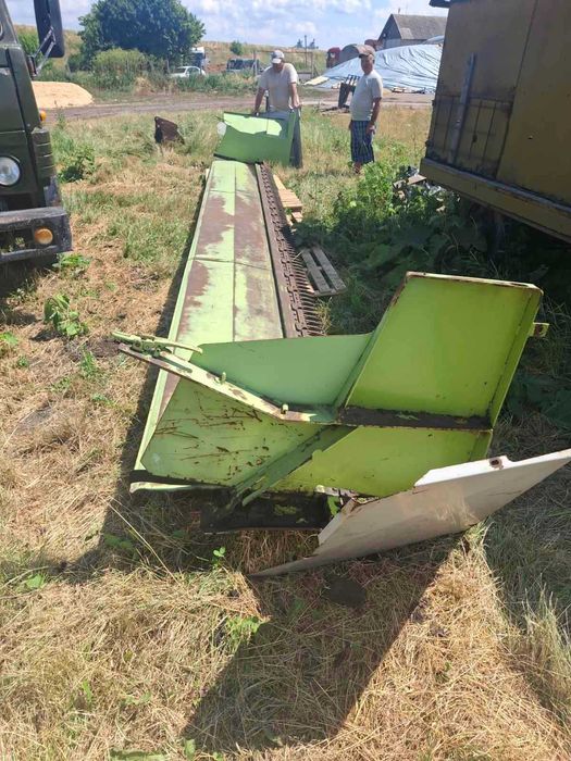 Зернова жниварка жатка CLAAS C750 + ріпаковий стіл TAM