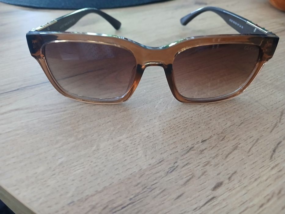 Okulary   Gucci ..