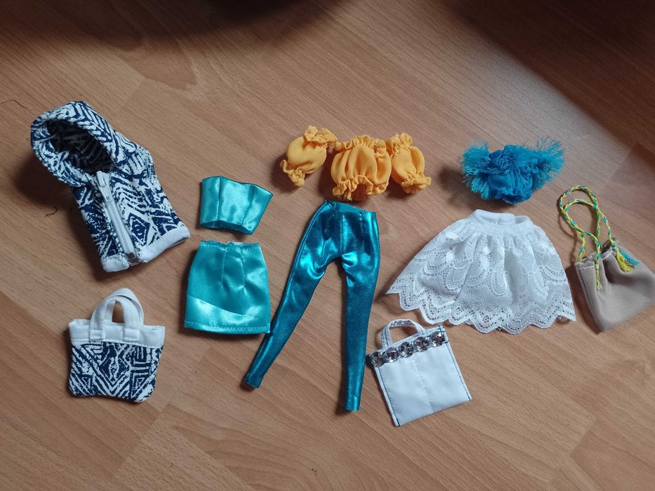 Ubranka dla lalek Barbie