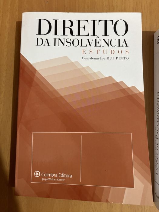 Livros de Direito variados