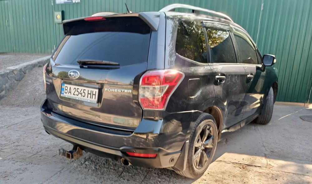 Subaru Forester 2014 official
