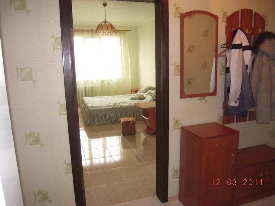 Посуточно-почасово 1 к.кв.на Троещине.ул.Лисковская,Эпицентр, "Район"