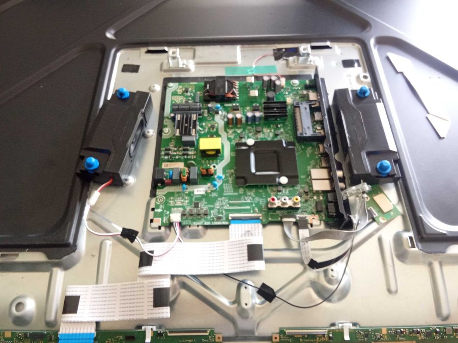 Mainboard Hisense 58A6N e acessórios e LEDS