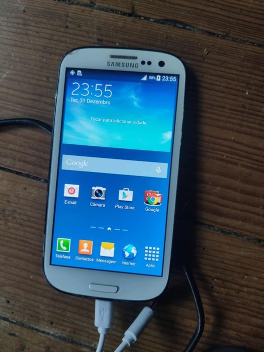Vendo Samsung s3 neo igual a novo