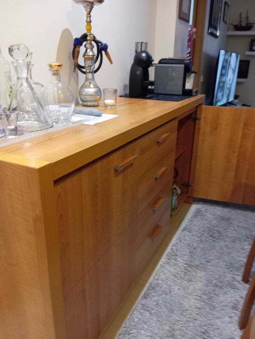 Mobília de sala de jantar em cerejeira