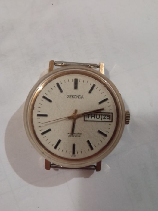 Годинник Seconda