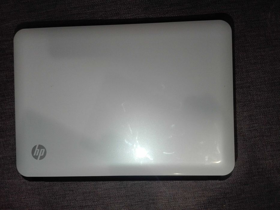 Нетбук HP mini 110