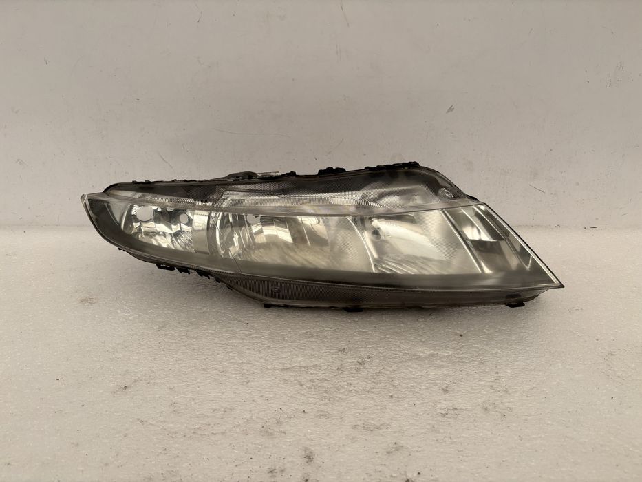 Honda Civic VIII 8 UFO lampa prawy przód prawa przednia