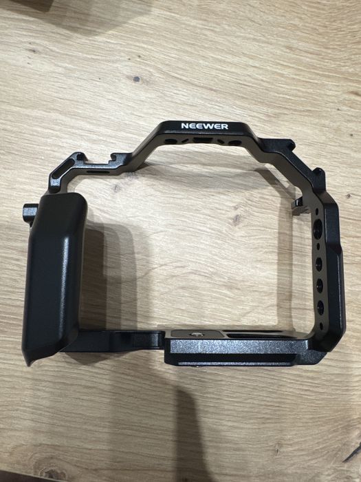 Klatka na aparat  NEEWER 2900