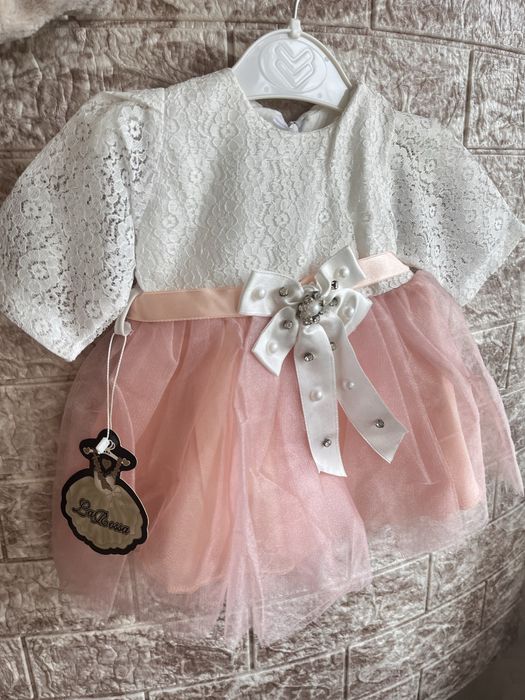 Святкова сукня для принцеси