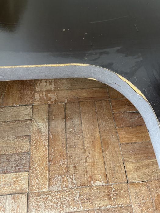 Secretária com prateleira para teclado