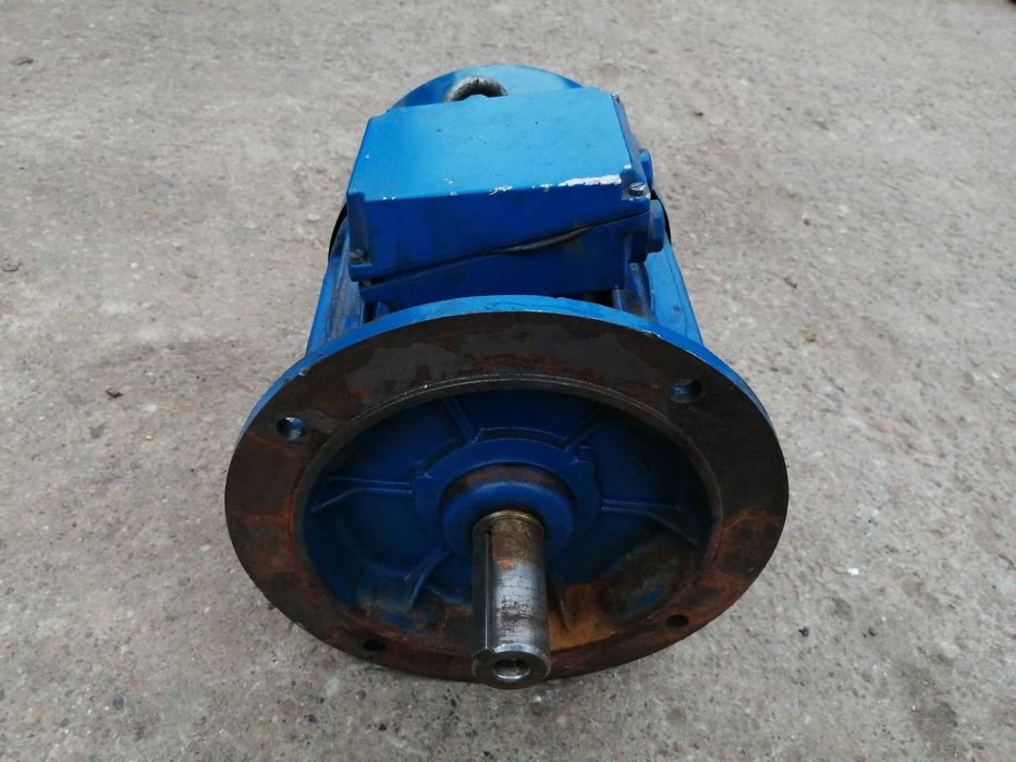 Silnik elektryczny 5,5 kw 1440 obr/min INDUKTA