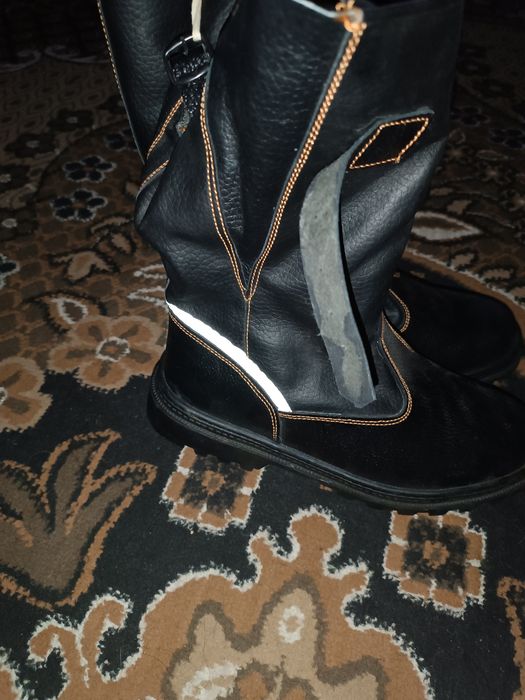 Нові,теплі,водовідштовхні чоботи 43р