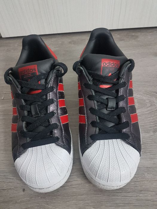 Sapatilhas/ Ténis Adidas Supertar ORIGINAIS, Nº 36