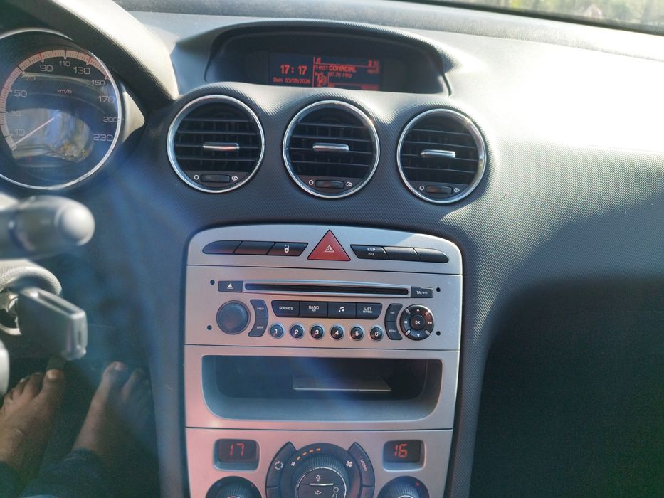 Peugeot 308 em excelente estado de conservação analiso retoma em Mota