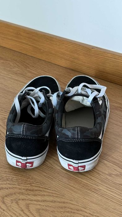 Ténis Vans Old Skool (Tam. 43 / 10 US)