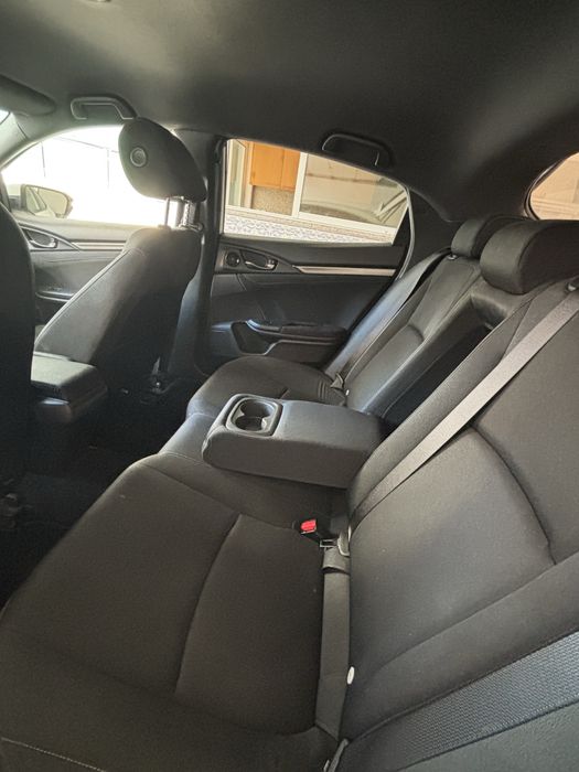 Honda Civic 1.0 i-VTEC Elegance Navi — photo 5